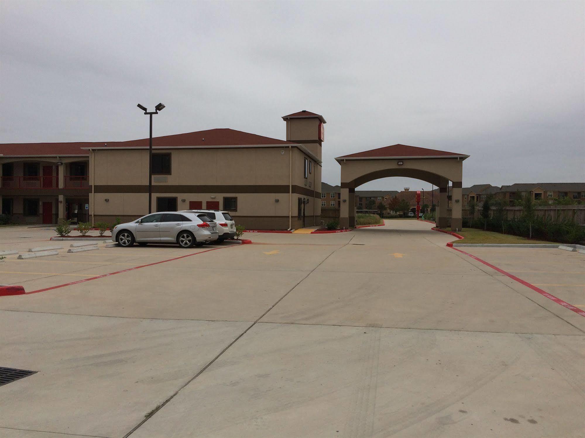 Palace Inn Sam Houston Race Park Exterior foto